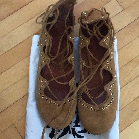 Isabel marant ballerinas in used condition size FR41 (US9.5-10) in tan suede - Picture 3 of 6